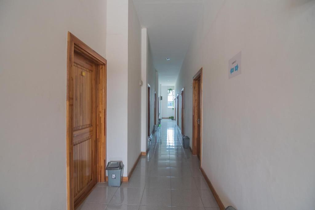 Fotografie z fotogalerie ubytování RedDoorz near Gajah Mada Pontianak v destinaci Pontianak