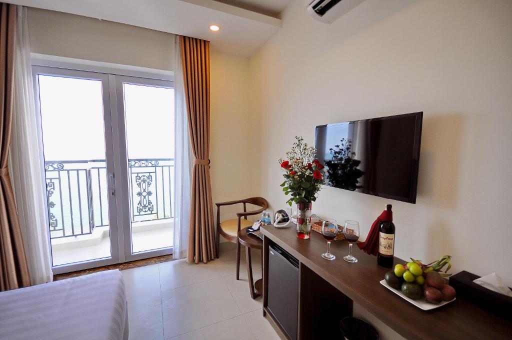 Boss Hotel - Vierfachraum Mit Balkon