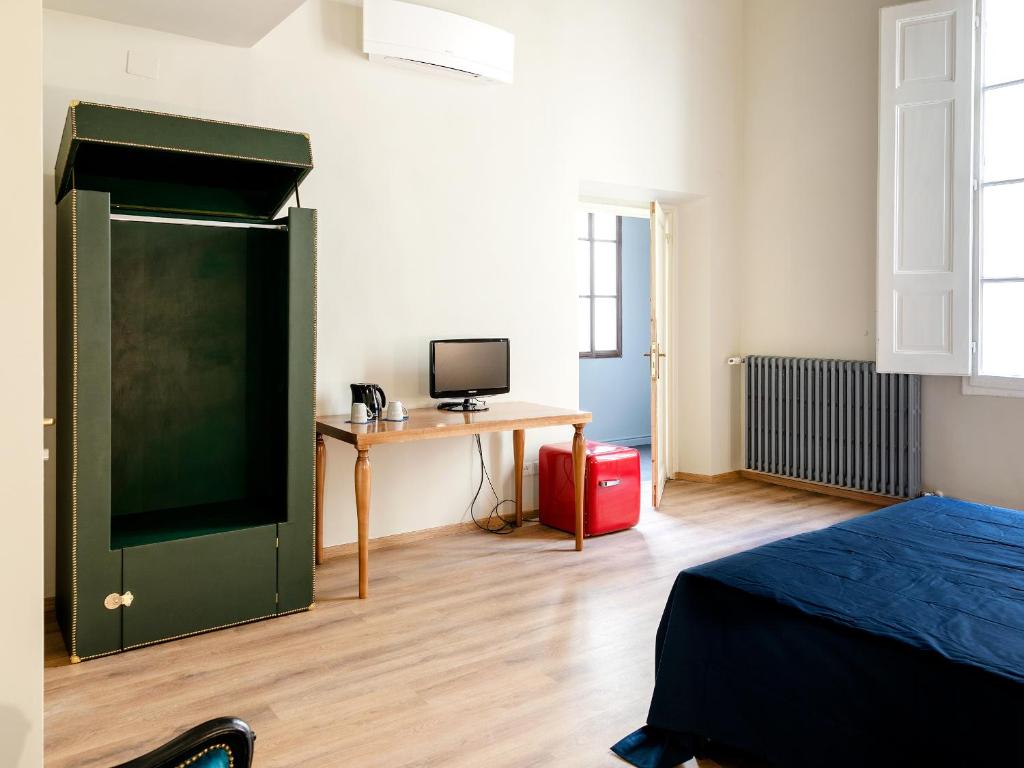 B&B Stupido Hotel - 17