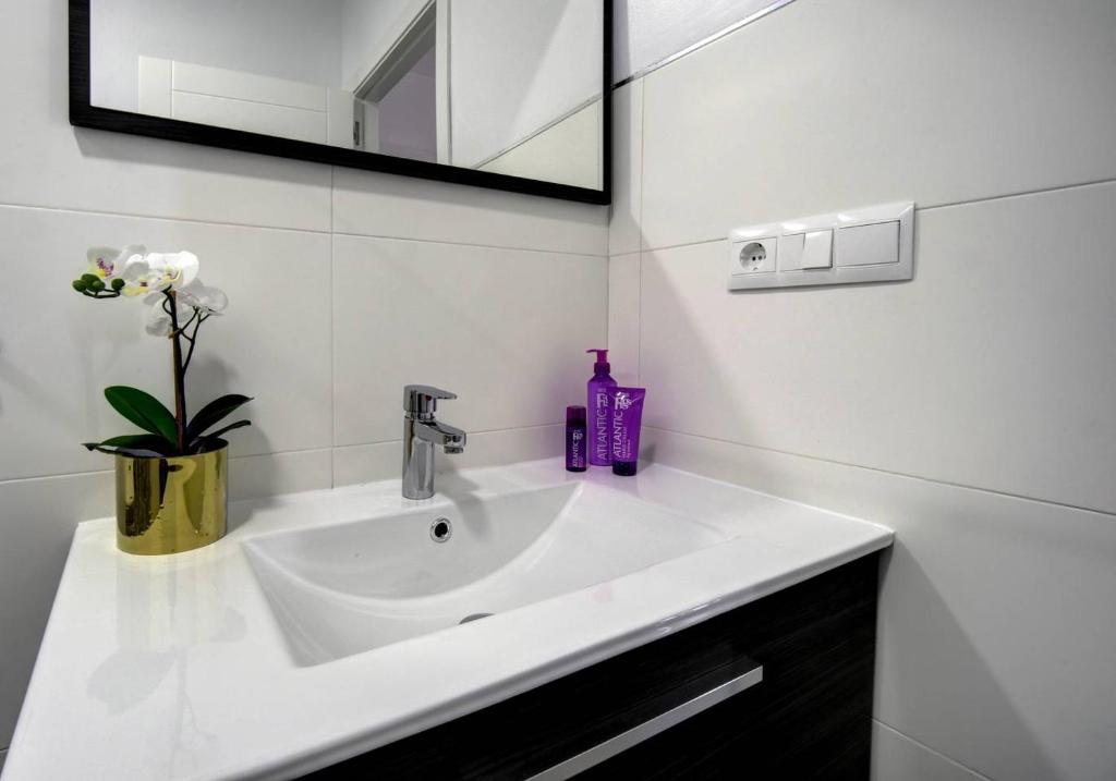 Apartamentos Villa Serali Parking Gratis - 11