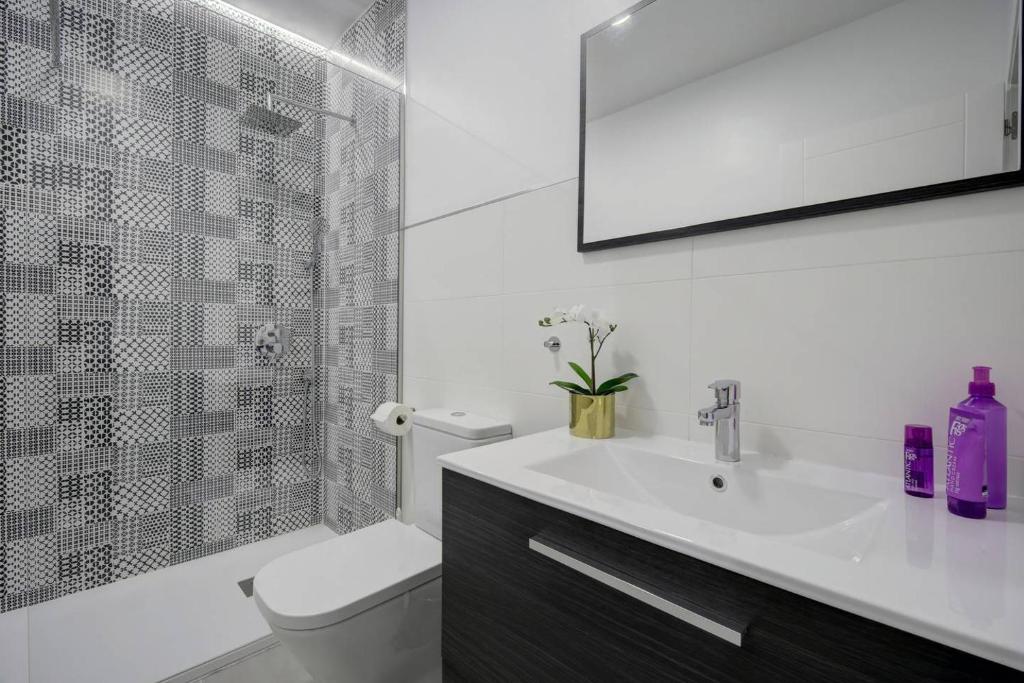 Apartamentos Villa Serali Parking Gratis - 6