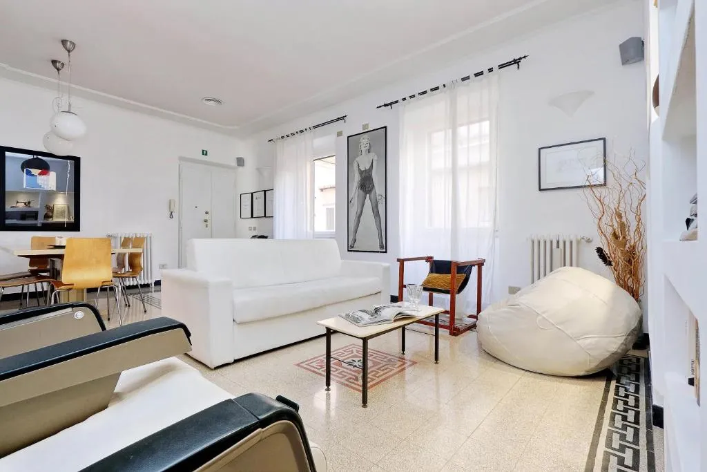 Clementina, Roma, Italia