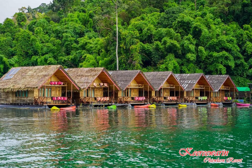 Gallery image of Keereewarin in Ban Chieo Ko