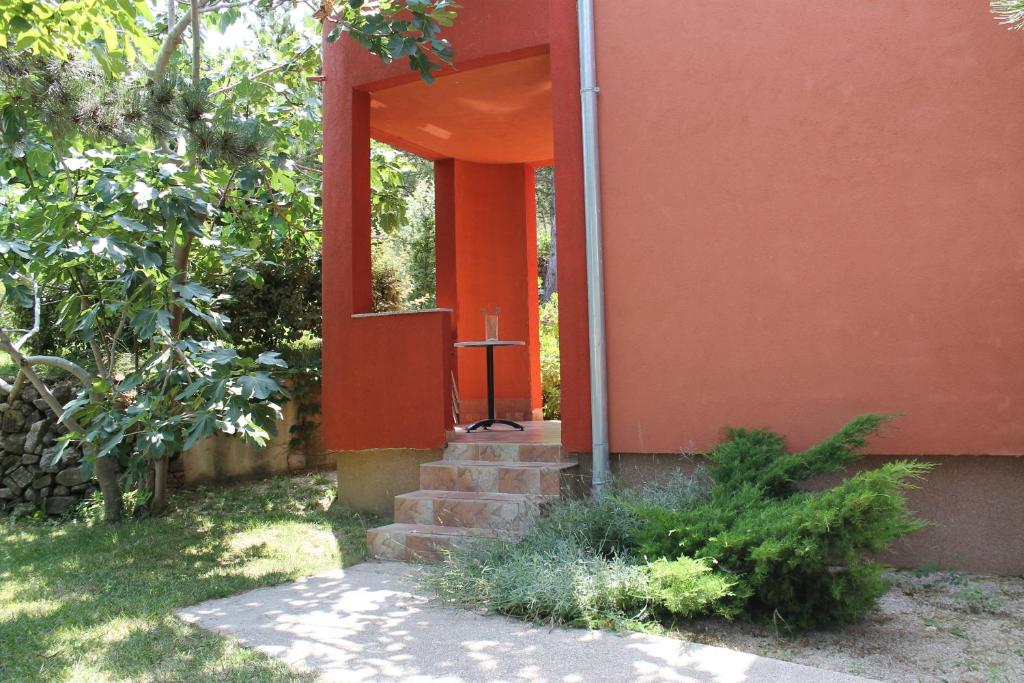 Ogród w obiekcie Apartments Isabela