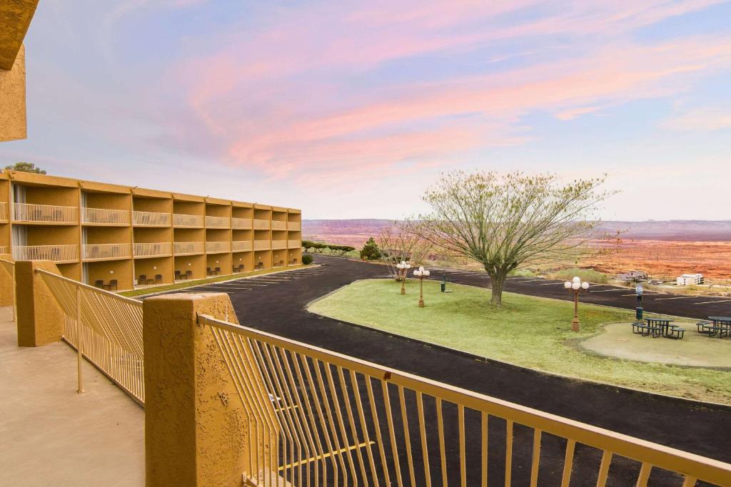 Quality Inn View Of Lake Powell Page Page Aktualisierte Preise Fur 2021
