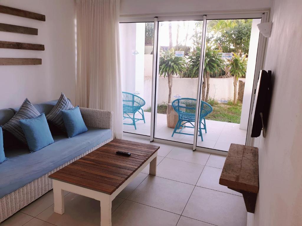 Le Beachclub - Beachfront Studio With Garden View