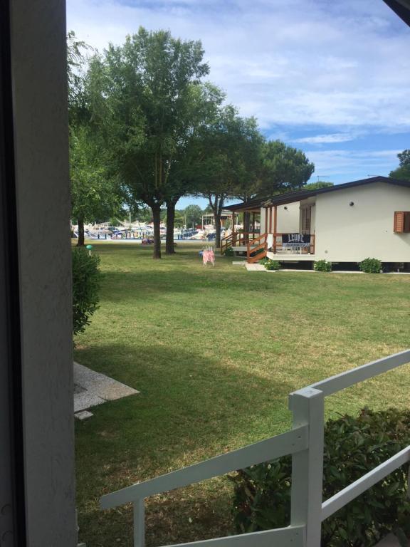 Κήπος έξω από το Bungalow Marina di Cortellazzo