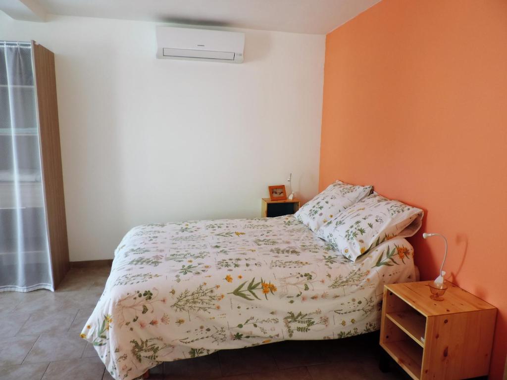 Postel nebo postele na pokoji v ubytování Studio cosy en Provence