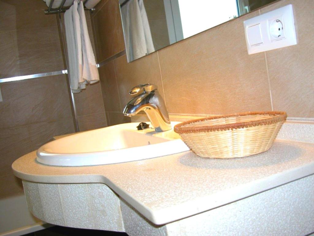 Apartamentos Guga RTA A CA 00267 AT Edif Complejo 2 Llaves Playa - Appartamento Con Due Camere Da Letto