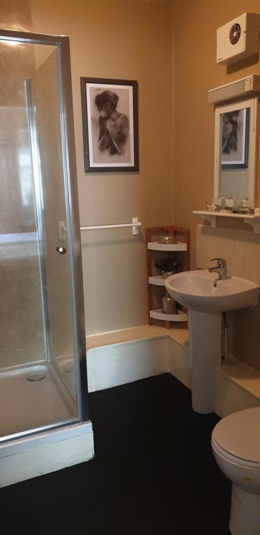 Fox & Hound Hotel - 
