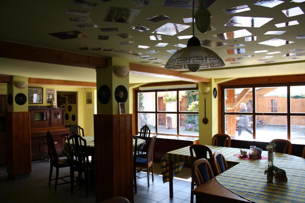 Restaurace v ubytování Penzion Kaminek