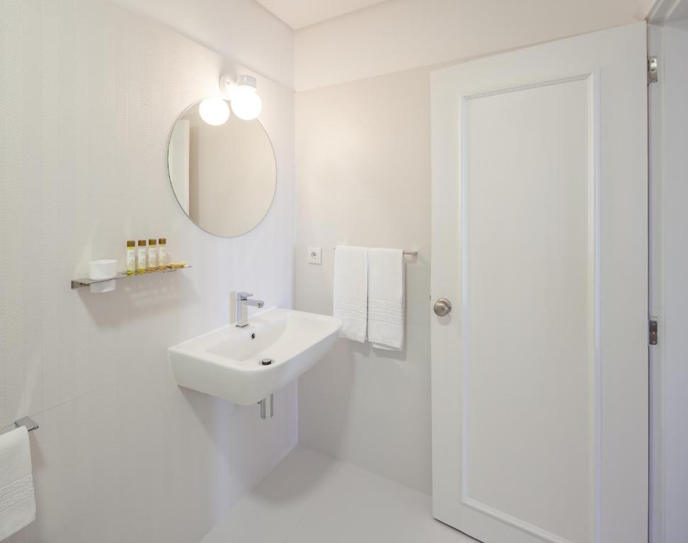 The Rex Hotel Porto - Resim 32