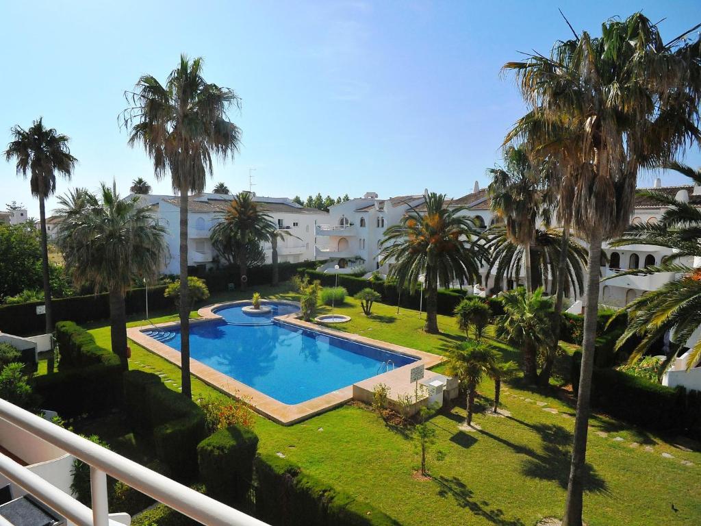 The swimming pool at or close to Apartment San Esteban-1 by Interhome