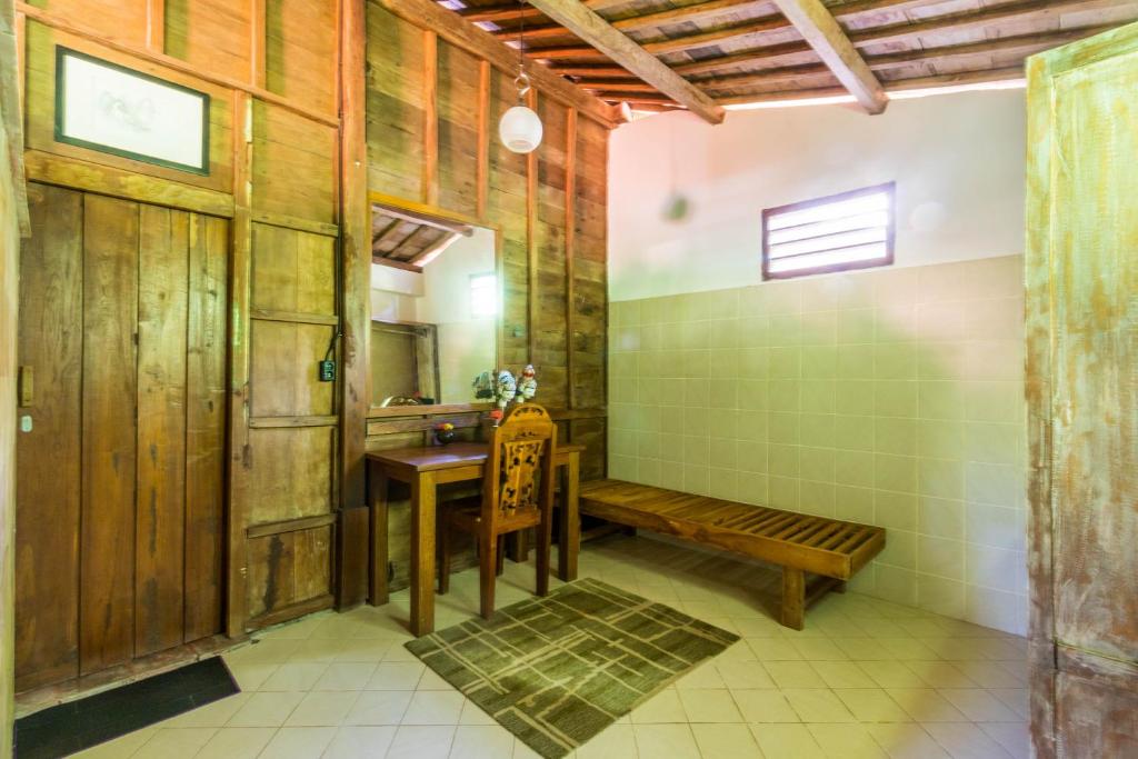 Villa Melasti Amed - 16