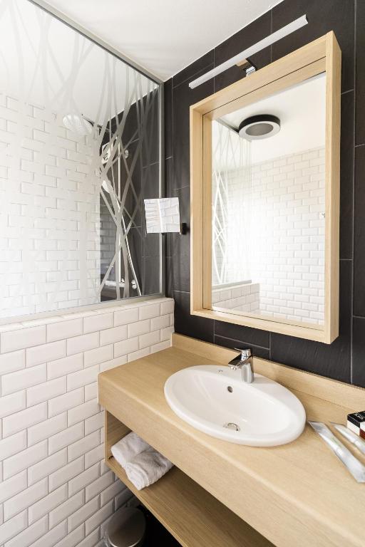 Kúpeľňa v ubytovaní Hôtel Bastide