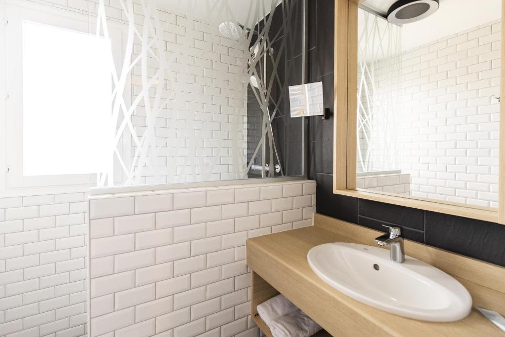 Kúpeľňa v ubytovaní Hôtel Bastide