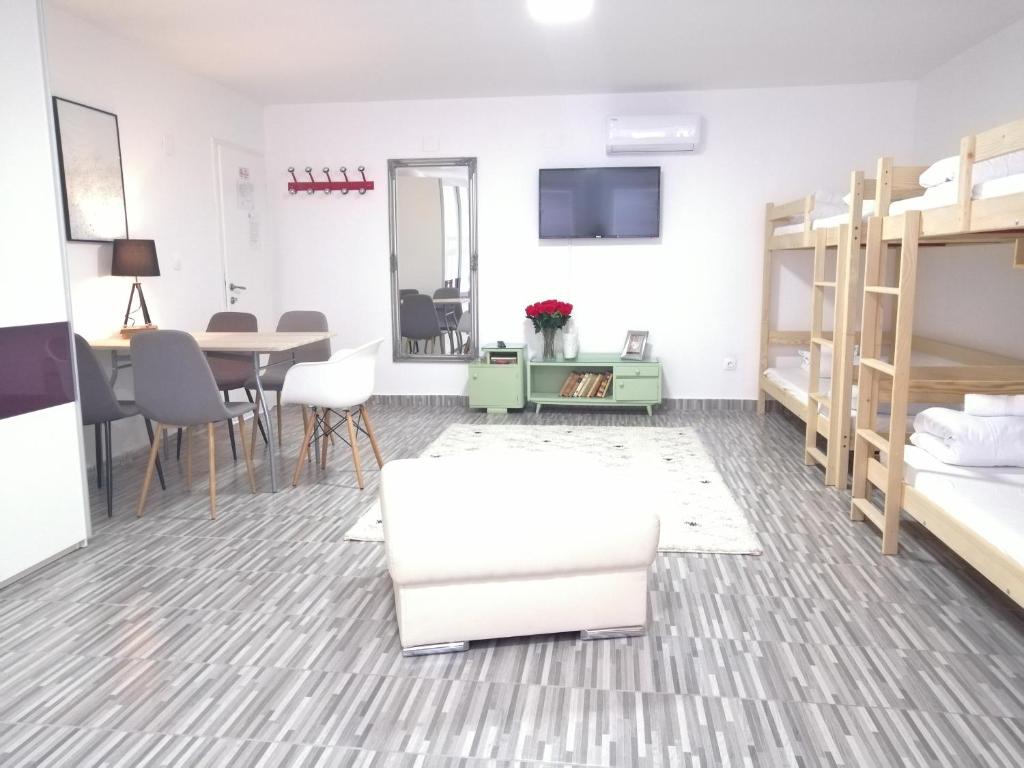 Postel nebo postele na pokoji v ubytování Hostel Eva