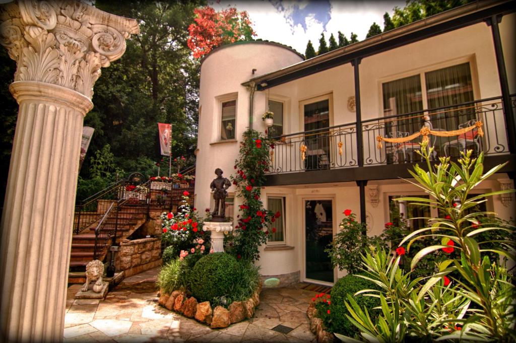 Zur Weinsteige - Resim 10