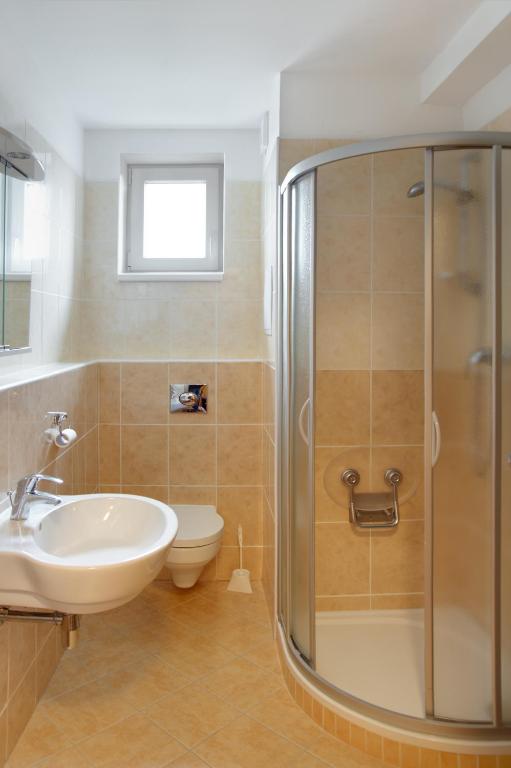 Koupelna v ubytování Apartmány KLÍNOVEC - Apartment KEILBERG