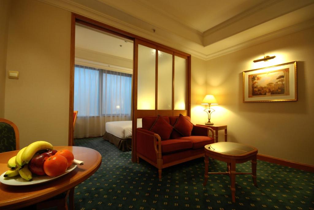 BEST WESTERN PLUS Hotel Hong Kongにあるシーティングエリア