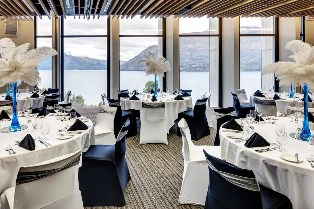 Restaurace v ubytování Rendezvous Heritage Hotel Queenstown