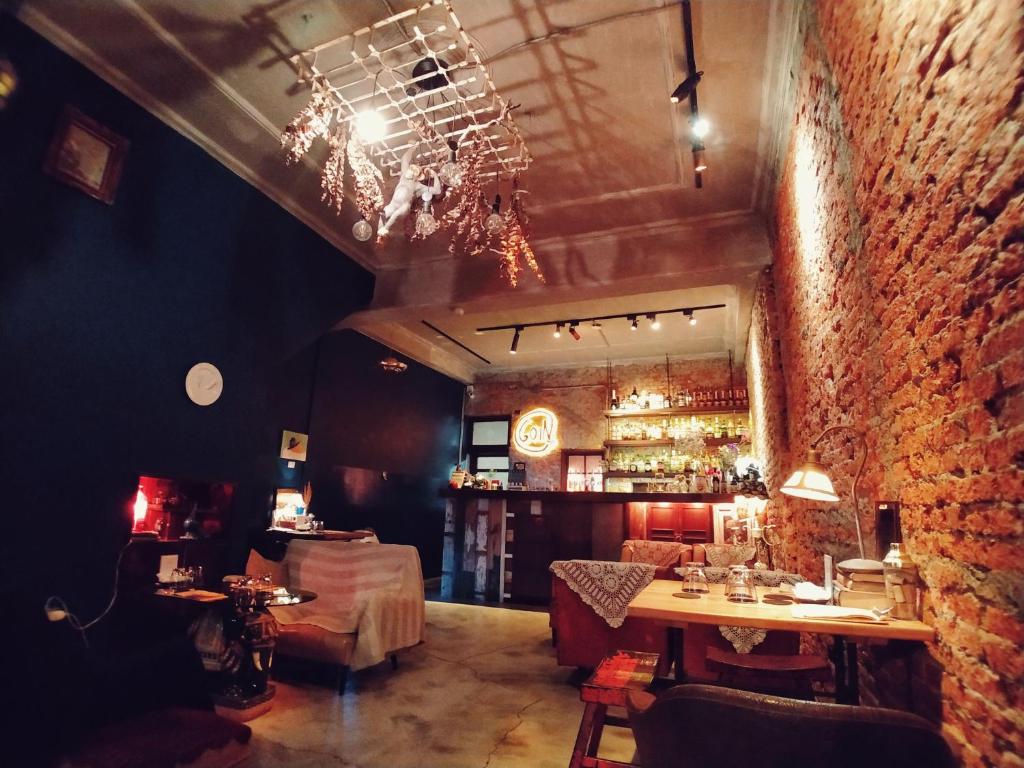 Area soggiorno di GOIN Old House & Bar