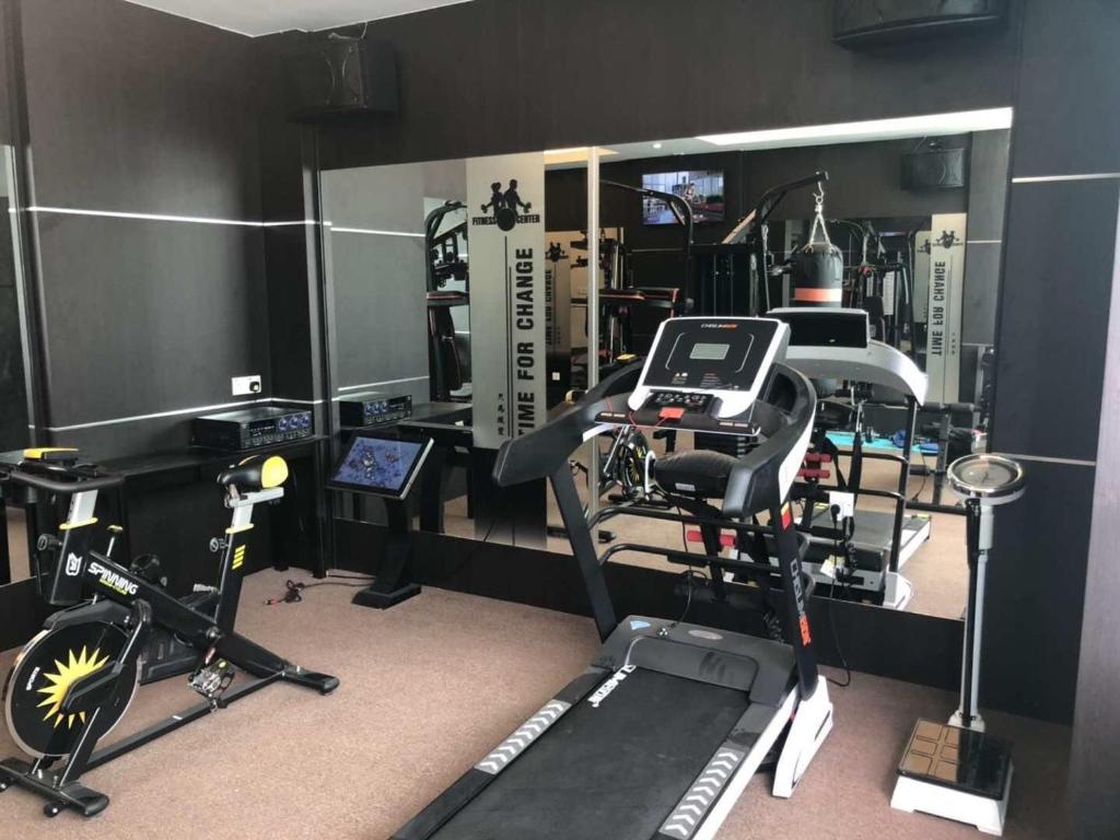 Fitness centrum a/nebo fitness zařízení v ubytování Qu Lin Resident