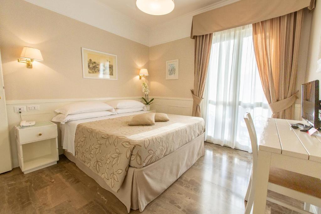 Hotel Modigliani - Resim 13