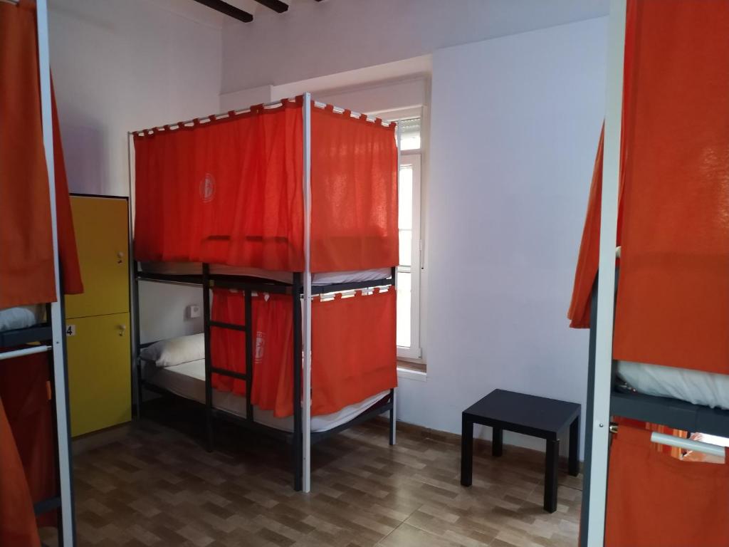 Postel nebo postele na pokoji v ubytování Summer Cádiz