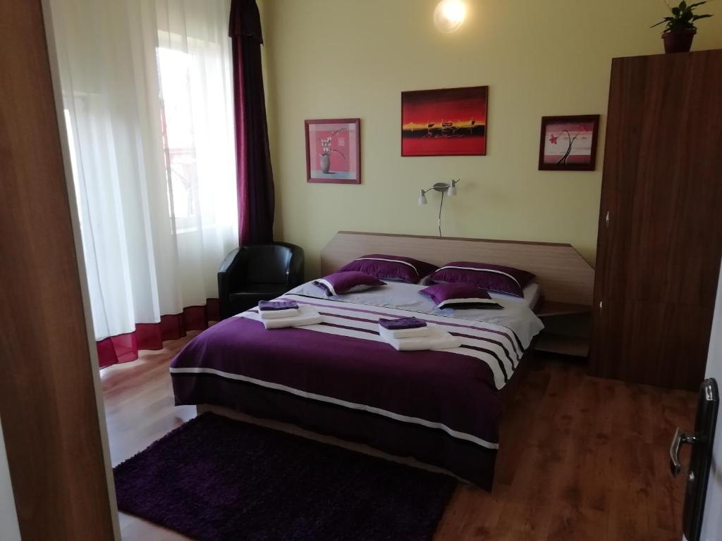 Postel nebo postele na pokoji v ubytování Casa Julia/Adult Only