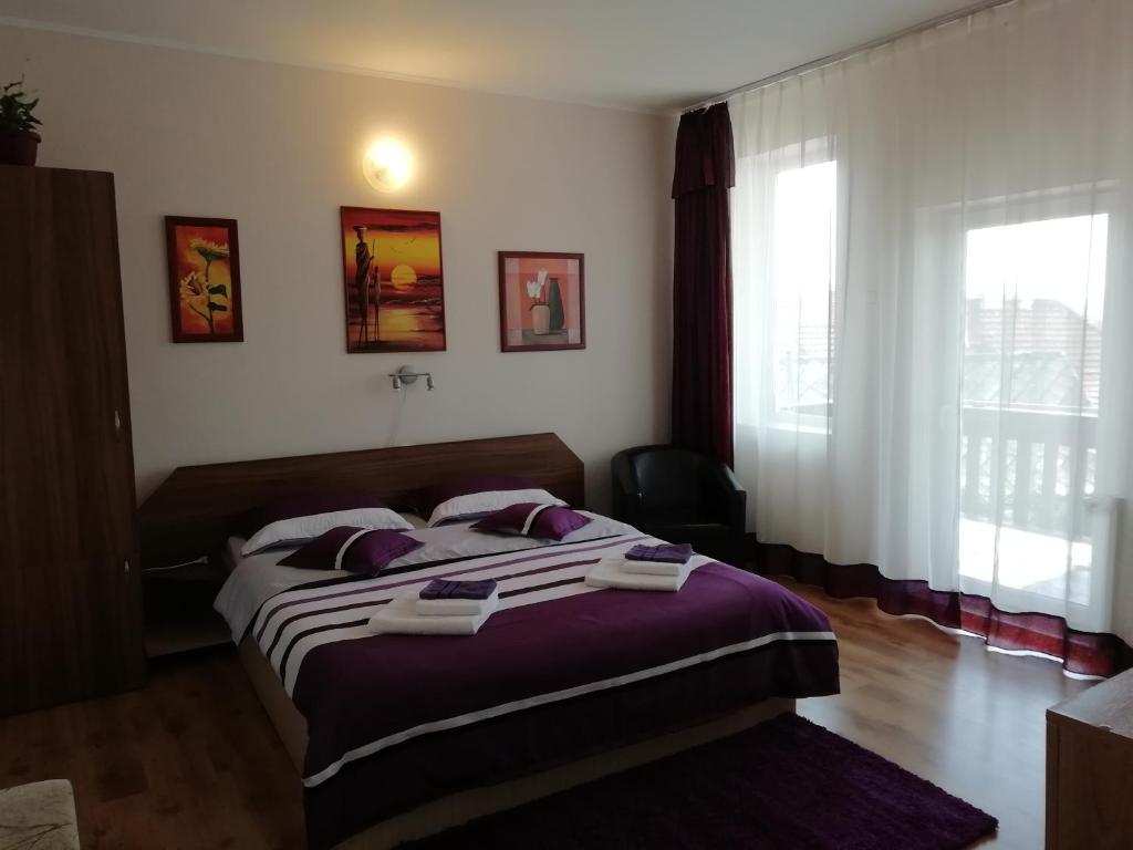 Postel nebo postele na pokoji v ubytování Casa Julia/Adult Only