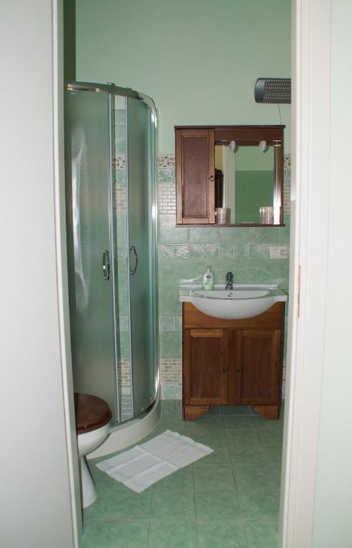 La Casa dellAmericano - Casa d'epoca anni '30 - Triple Chambre Avec Vue Sur Le Jardin