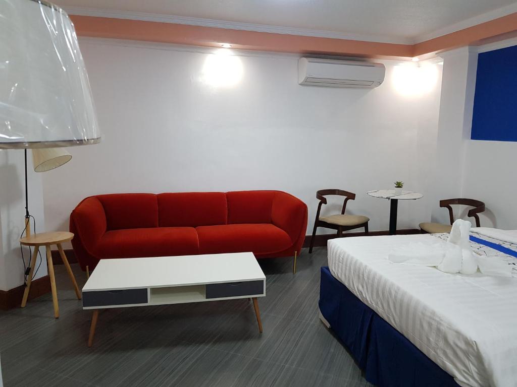 Santiago Cove Hotel and Restaurant - Suite Junior