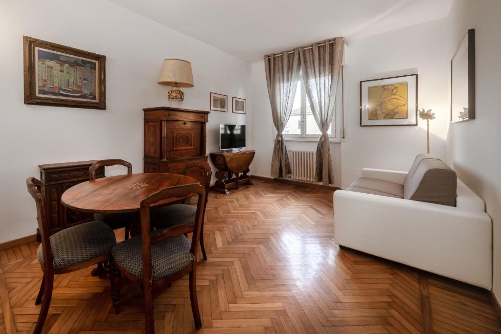 Posedenie v ubytovaní Casa da Suite Classica