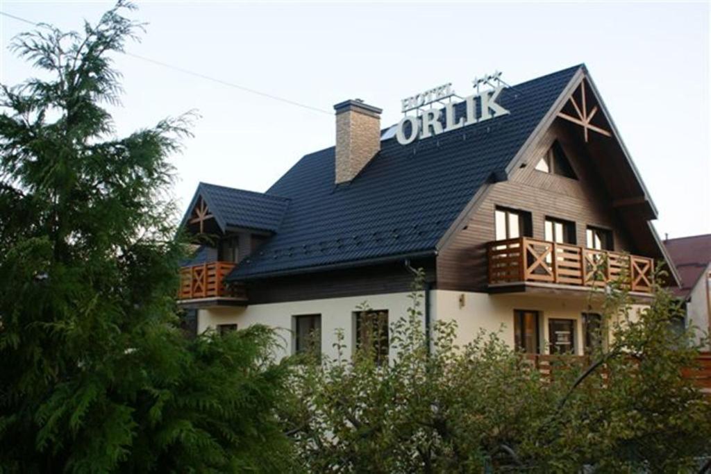 Budova, v ktorej sa hotel nachádza