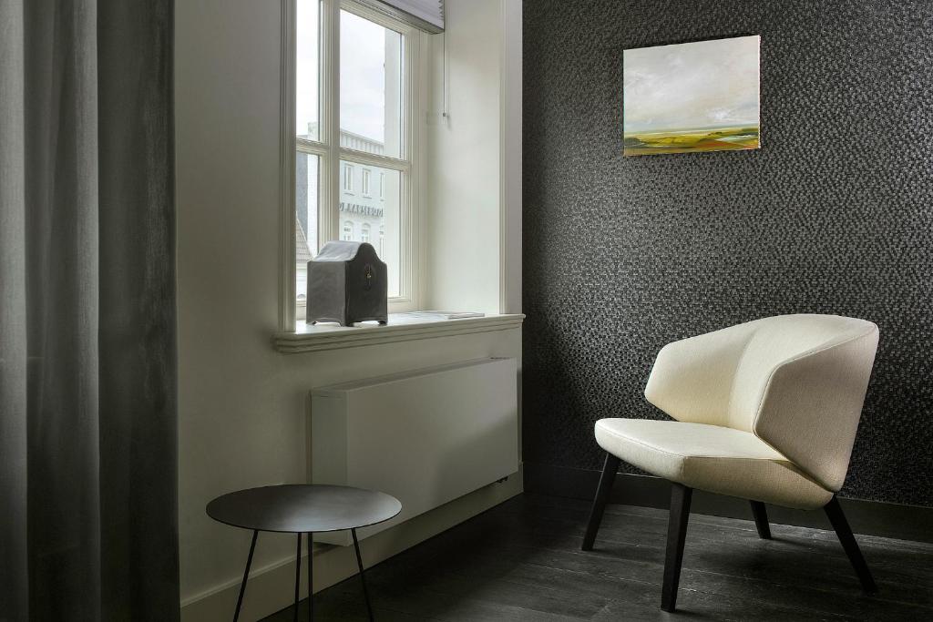 Kazerne Hotel - Member of Design Hotels - Quarto Encantador