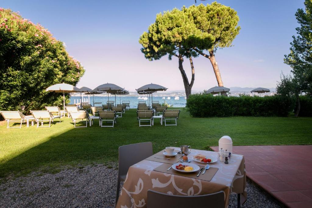 Hotel Saviola
