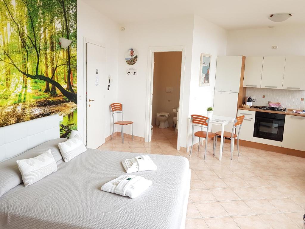Kuchnia lub aneks kuchenny w obiekcie Home Suite Home