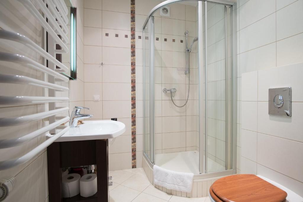 Aparthotel Bellamonte - Resim 43