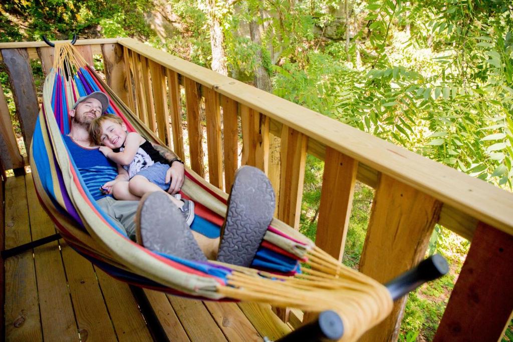 The Cottage Treehouses - Queen Room - Acceso A La Discapacidad