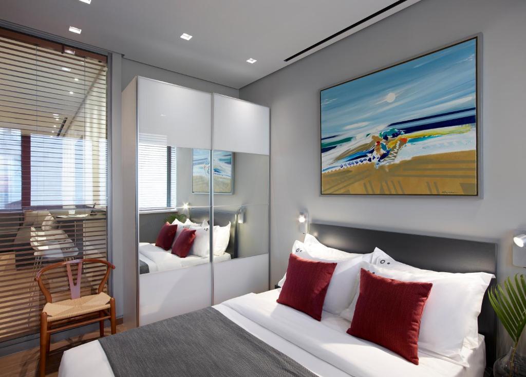 
Deluxe Two-Bedroom Suite
