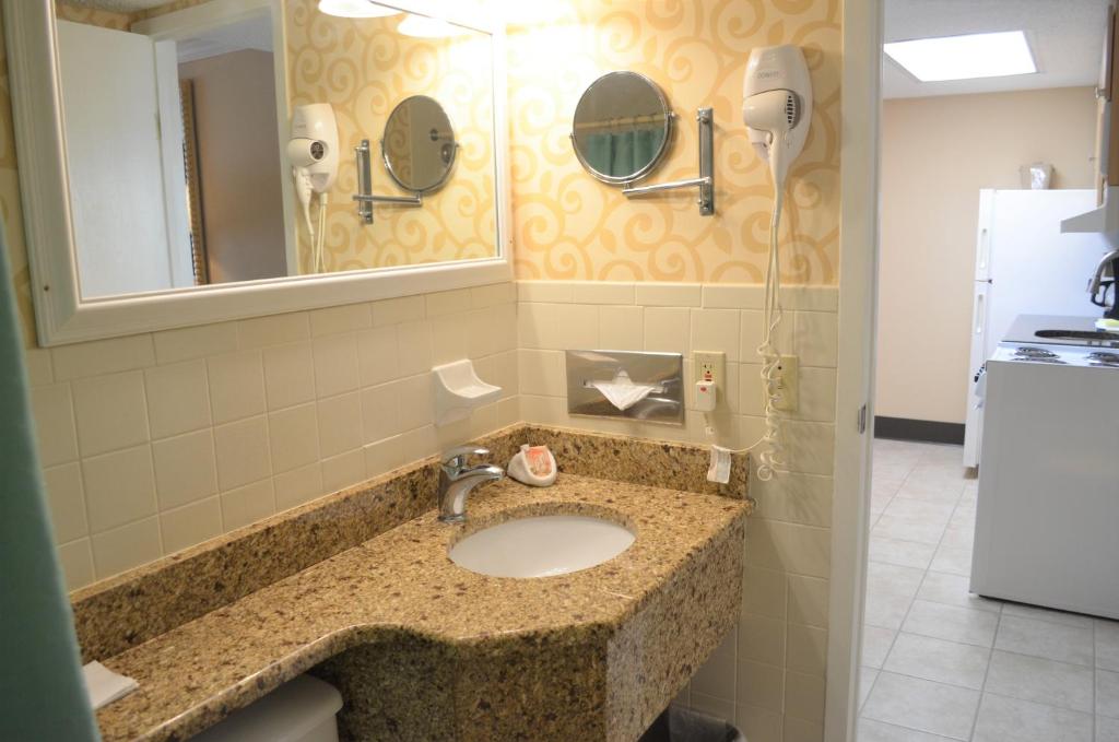 Sun Viking Lodge - Daytona Beach - Queen Room Met Twee Queensize Bedden