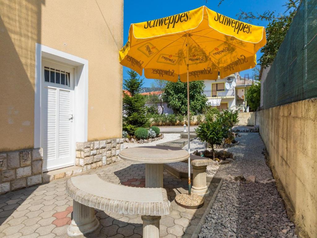 Fotografie z fotogalerie ubytování Apartments Ksenija v destinaci Jadranovo