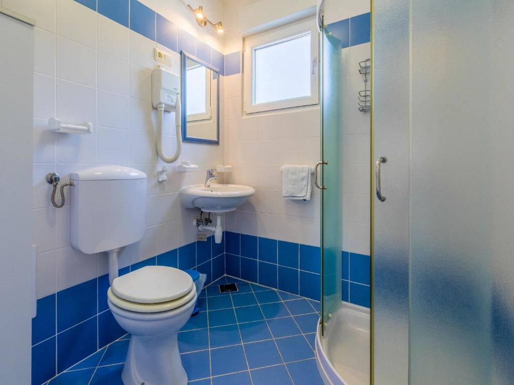 Koupelna v ubytování Apartments Ksenija