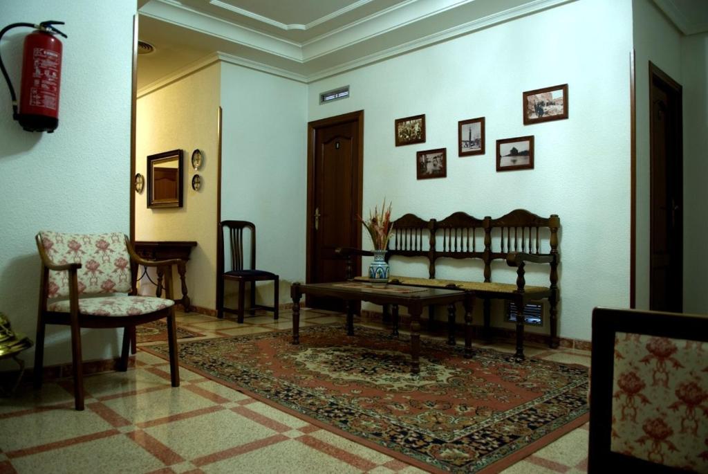 Posezení v ubytování Hostal San Poul