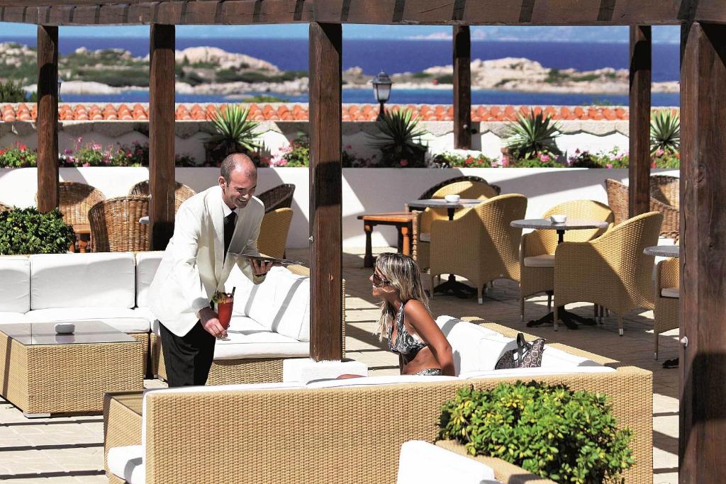 Hosté ubytování COLONNA GRAND HOTEL CAPO TESTA, a Colonna Luxury Beach Hotel, Santa Teresa Sardegna