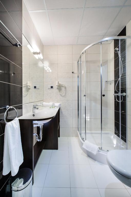 Hotel Trzebnica - Single Room