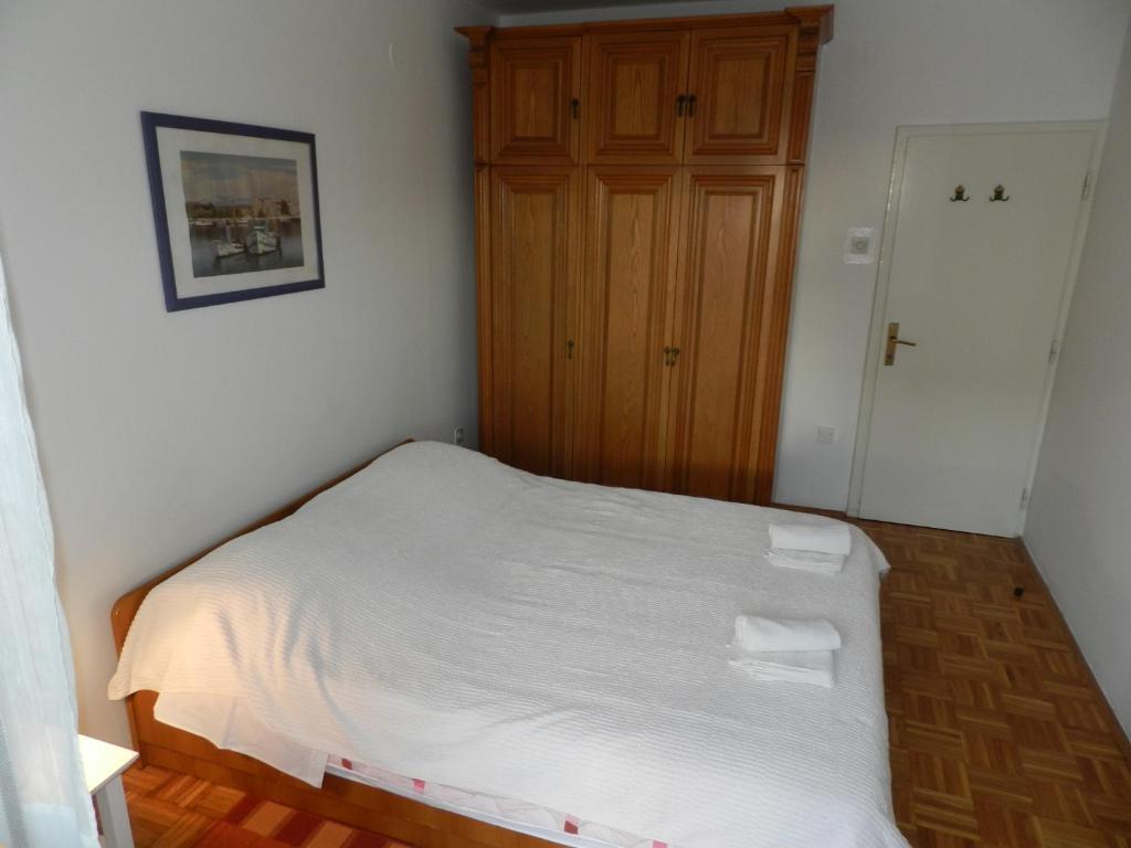 Postel nebo postele na pokoji v ubytování Levak Apartments - Apt. 2