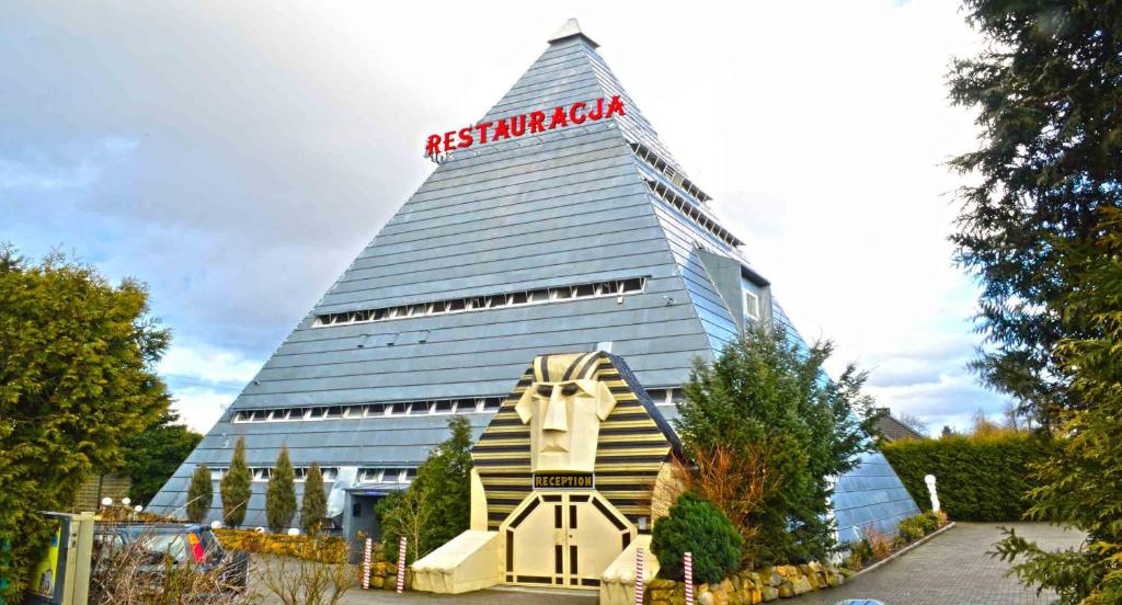 Budova, v ktorej sa apartmánový hotel nachádza