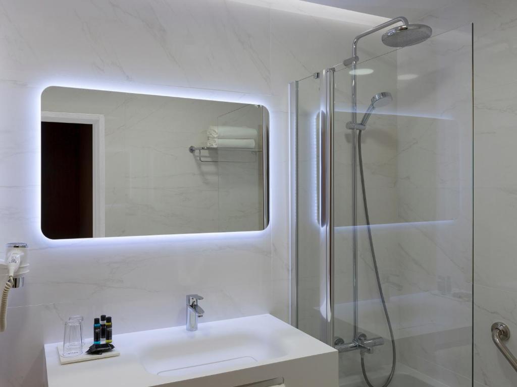 Lutecia Smart Design Hotel - Resim 15
